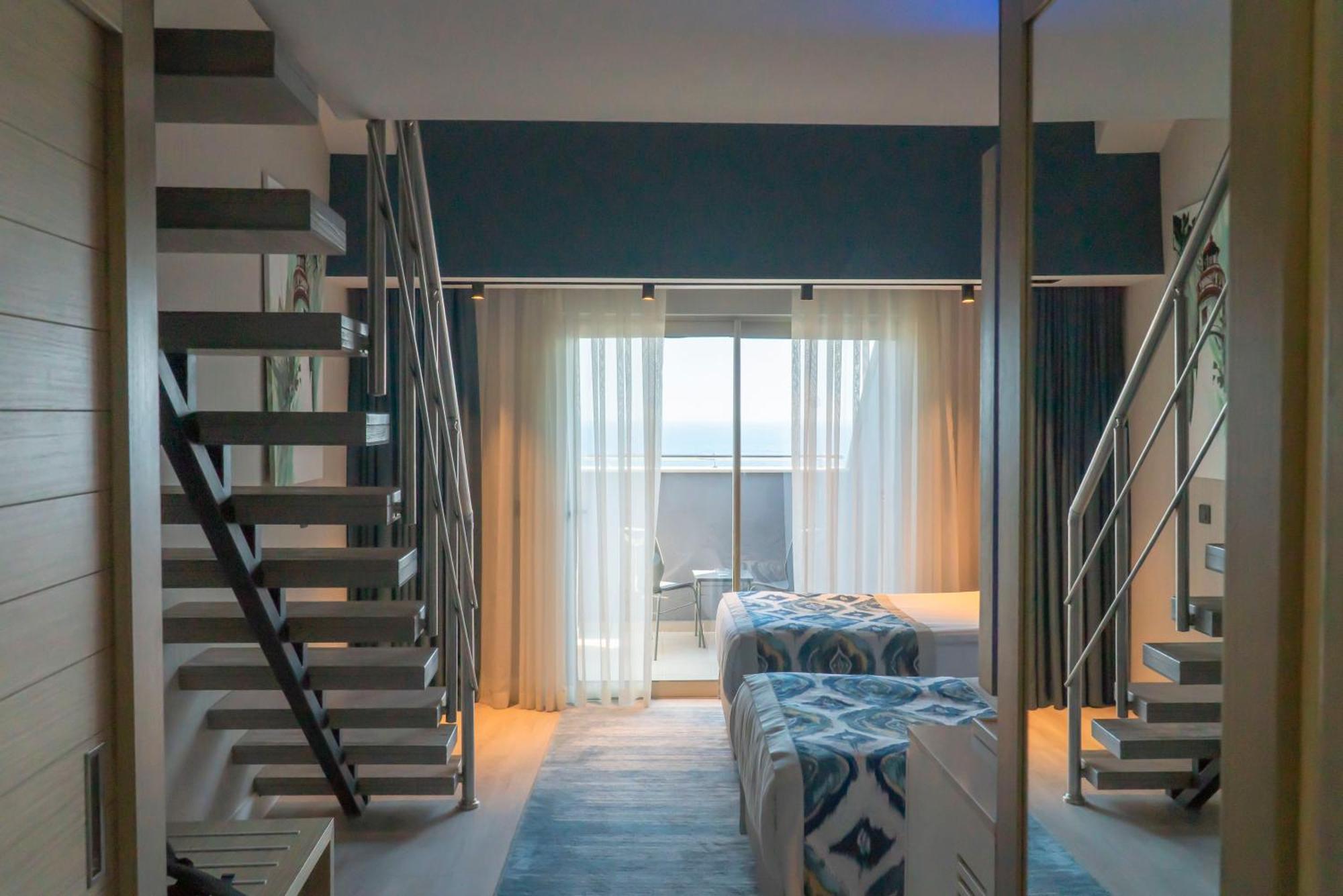 Family Room Sea View
