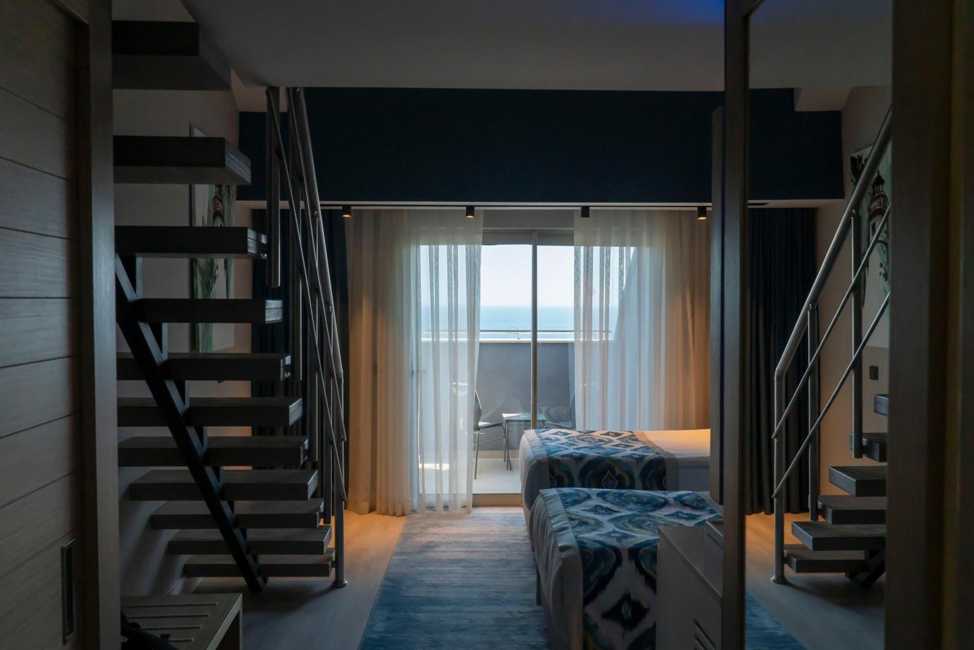Family Room Sea View
