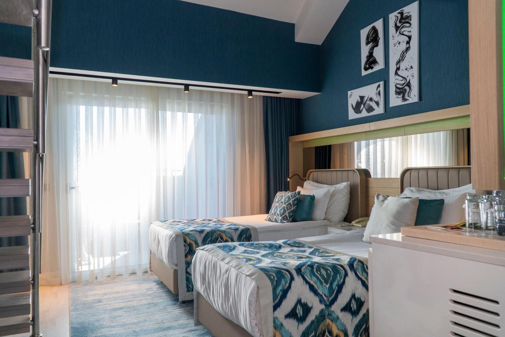 Family Room Sea View